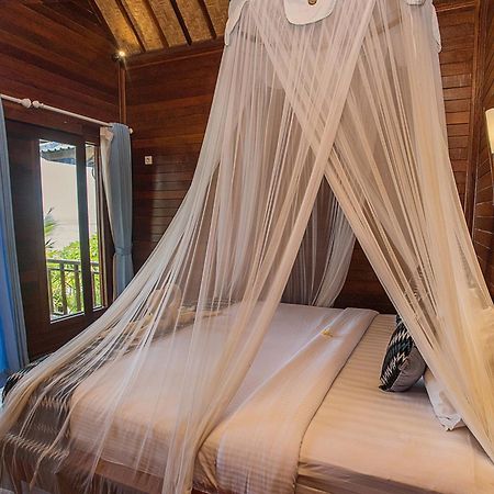 Tawe Ocean Blue Villa Lembongan Dış mekan fotoğraf