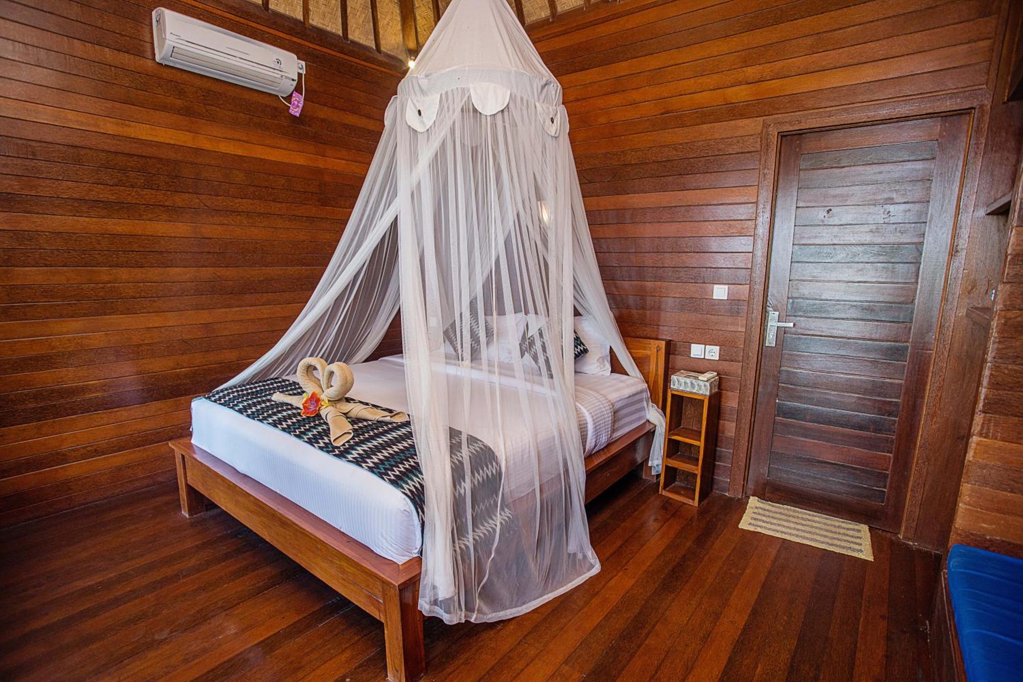 Tawe Ocean Blue Villa Lembongan Dış mekan fotoğraf